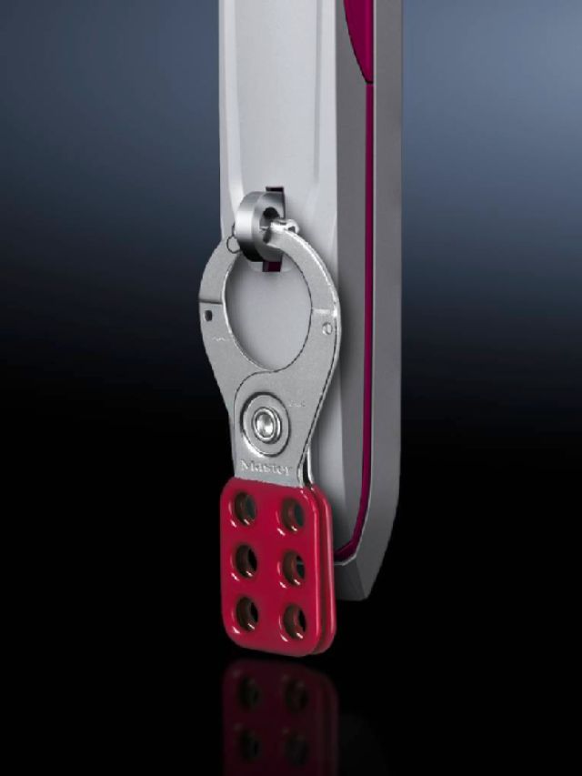 Multiple lock for 6 padlocks
