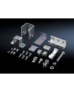 Adjacent door latch 